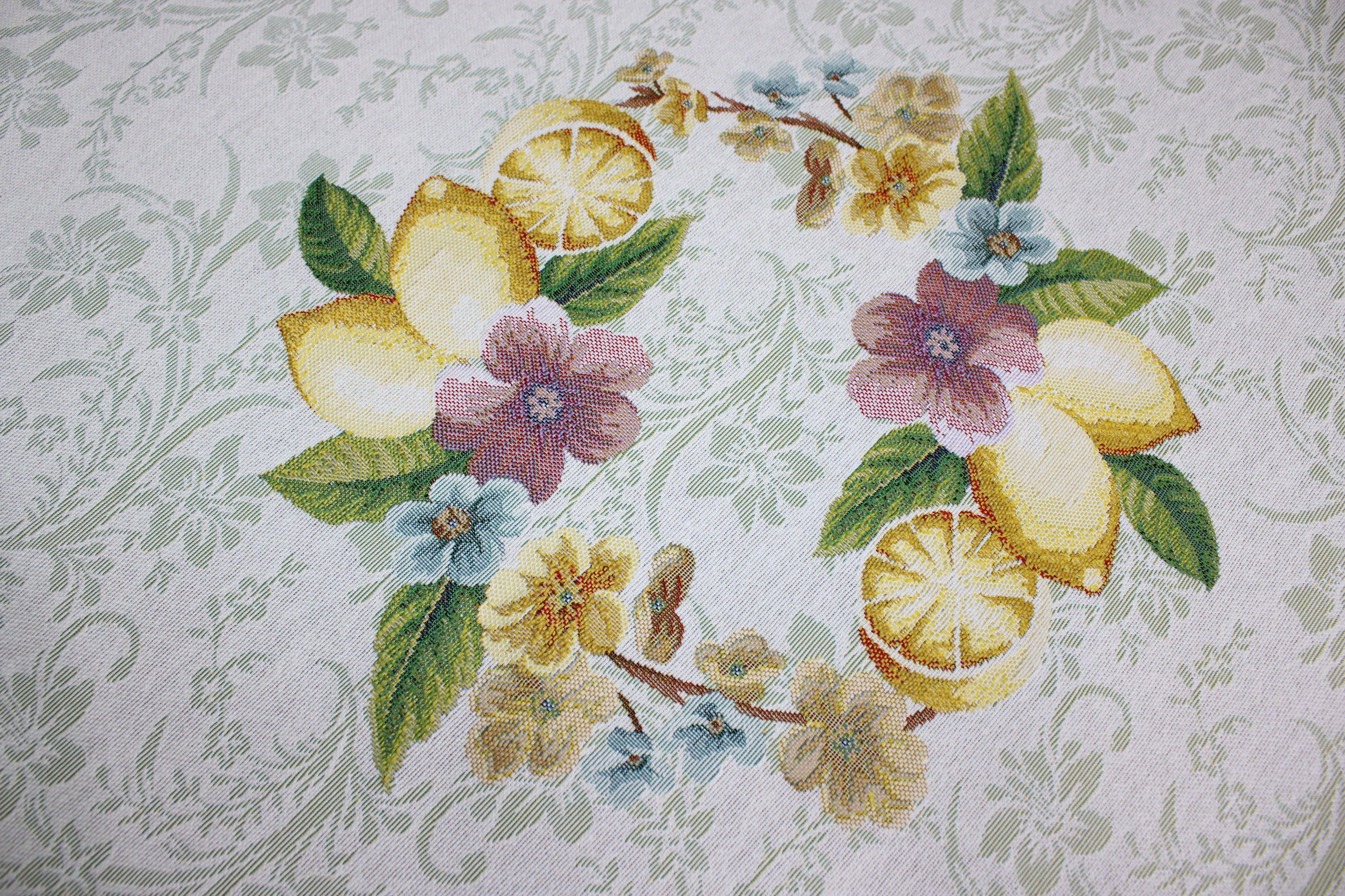 BELIEVE LEMON JAKARLI DOKUMA GOBLEN DEKORATİF MASA ÖRTÜSÜ SARI MEYVELİ 140*140