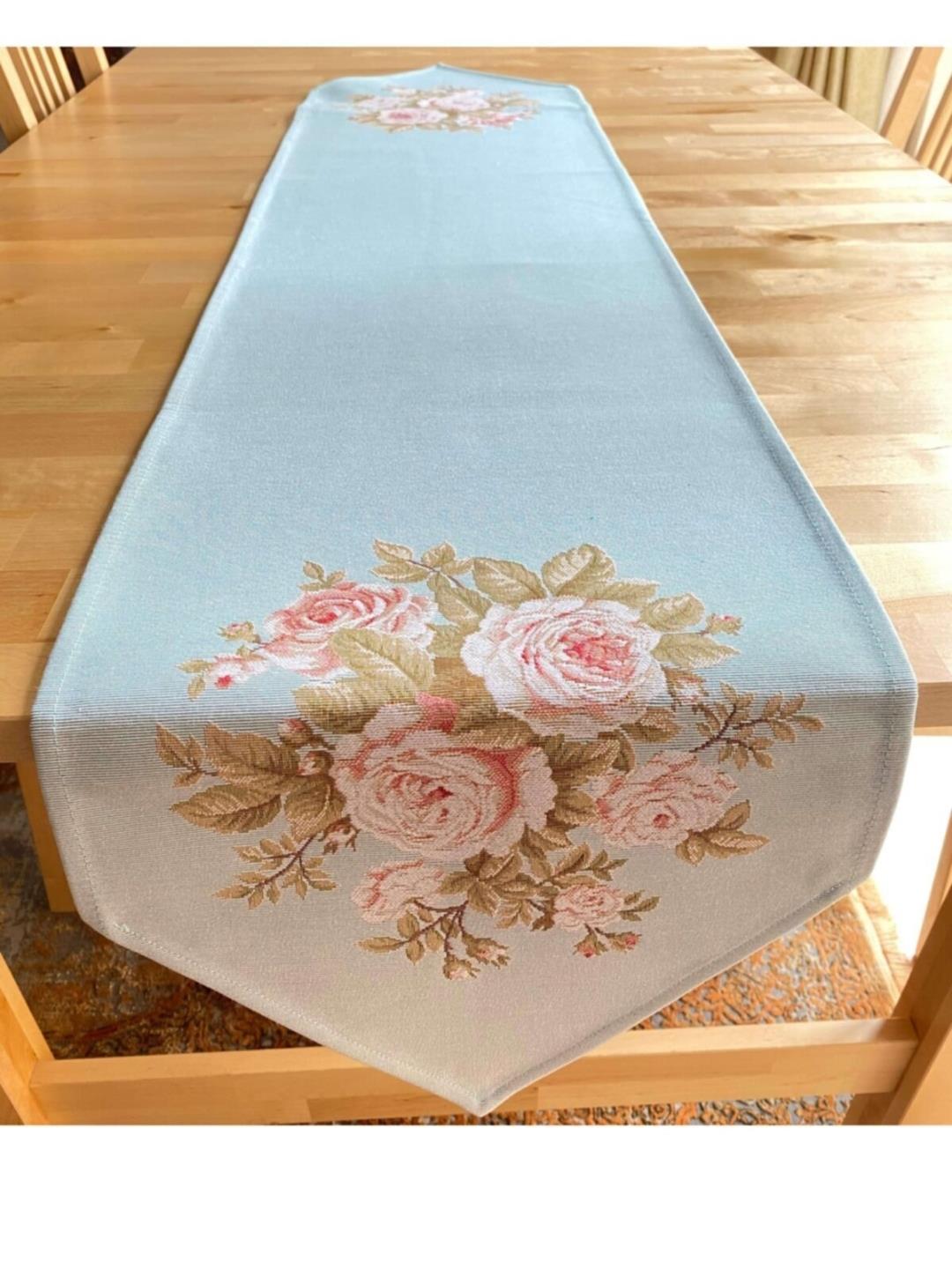BELIEVE WHİT ROSE JAKARLI DOKUMA GOBLEN DEKORATİF RUNNER 30*150