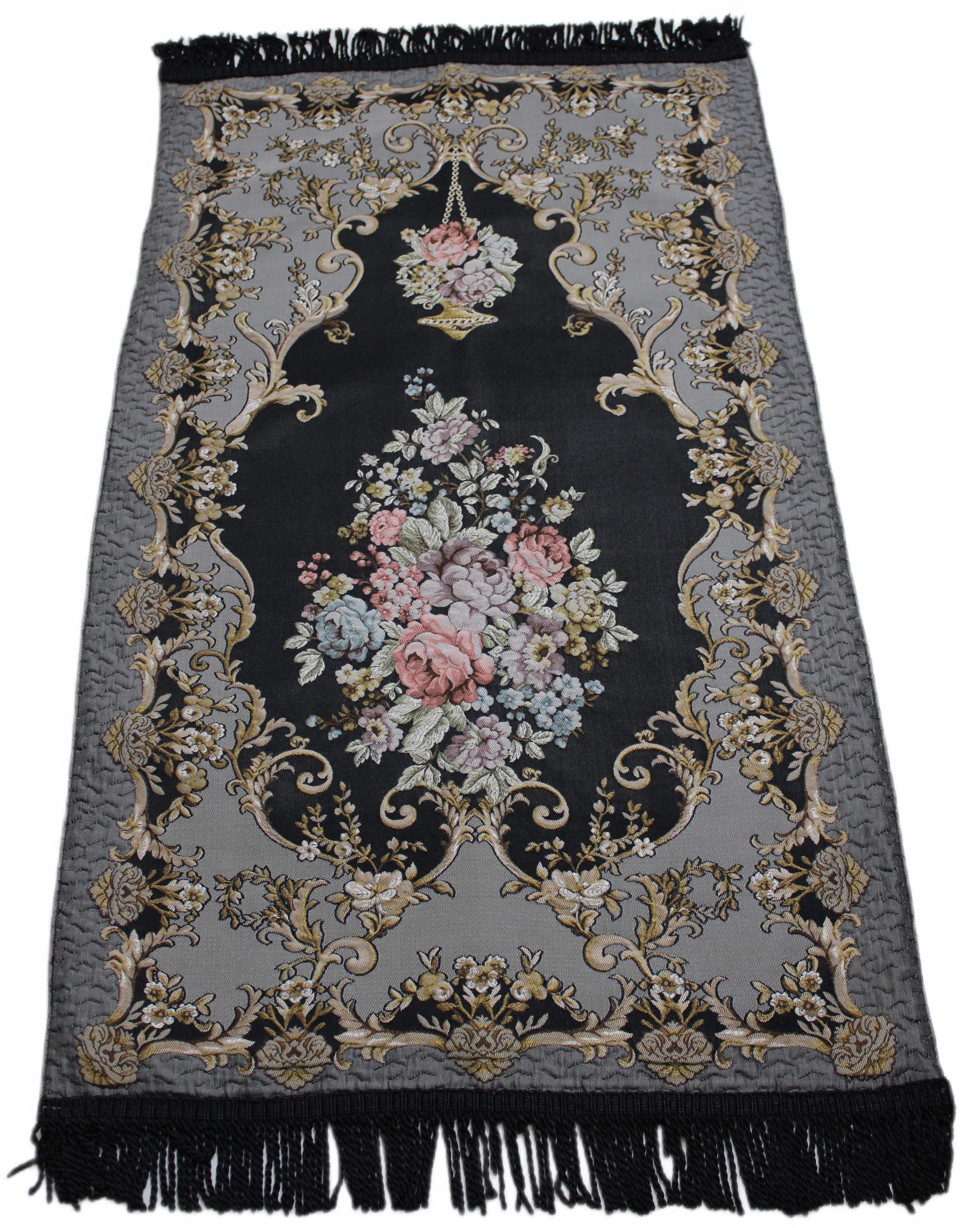 BELIEVE GÜLİZAR JAKARLI DOKUMA GOBLEN DEKORATİF SATEN SECCADE SİYAH 70x120