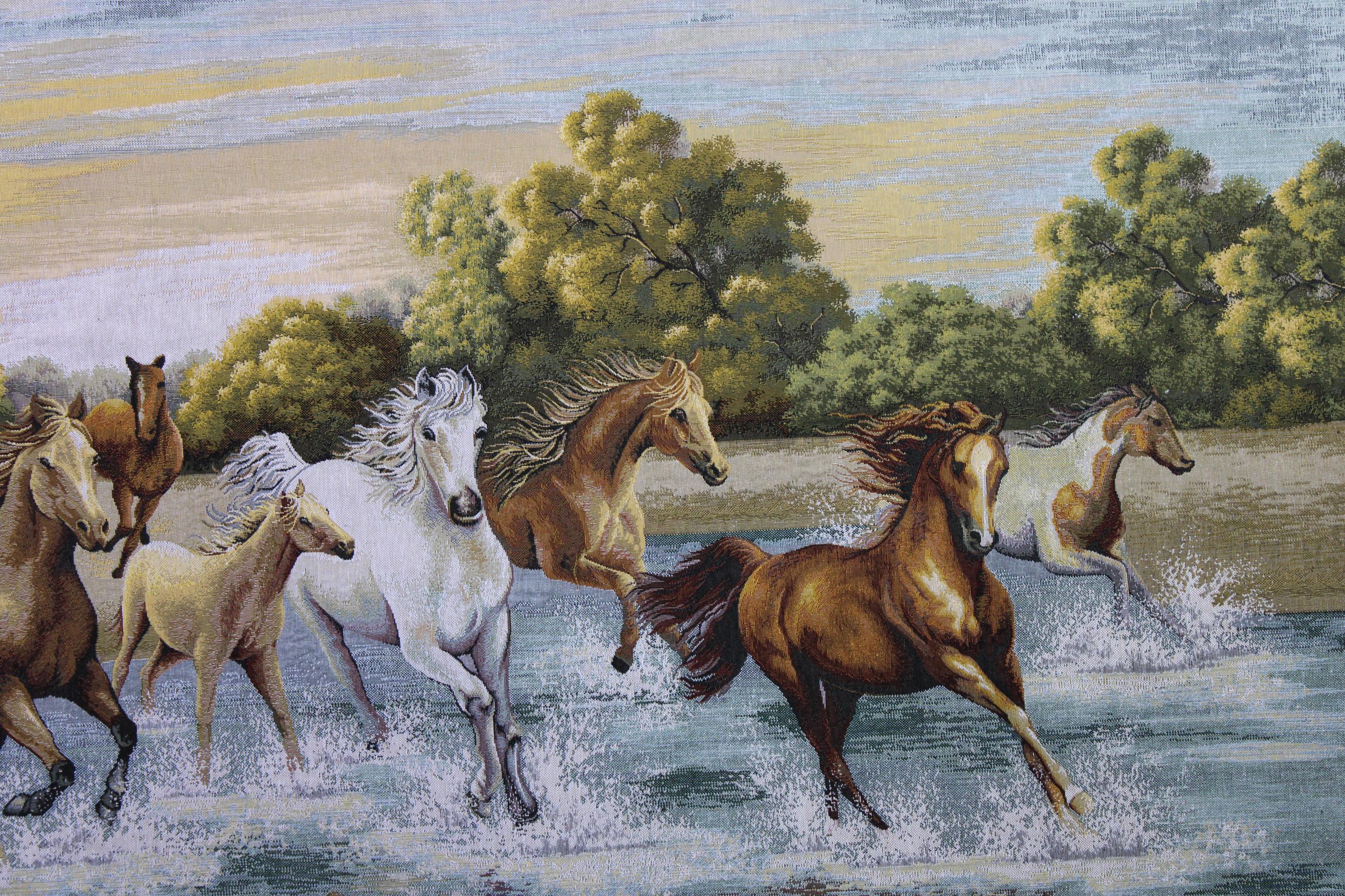 BELIEVE KIZILATLAR JAKARLI DOKUMA GOBLEN DEKORATİF ÇERÇEVESİZ PANO TABLO 70*140