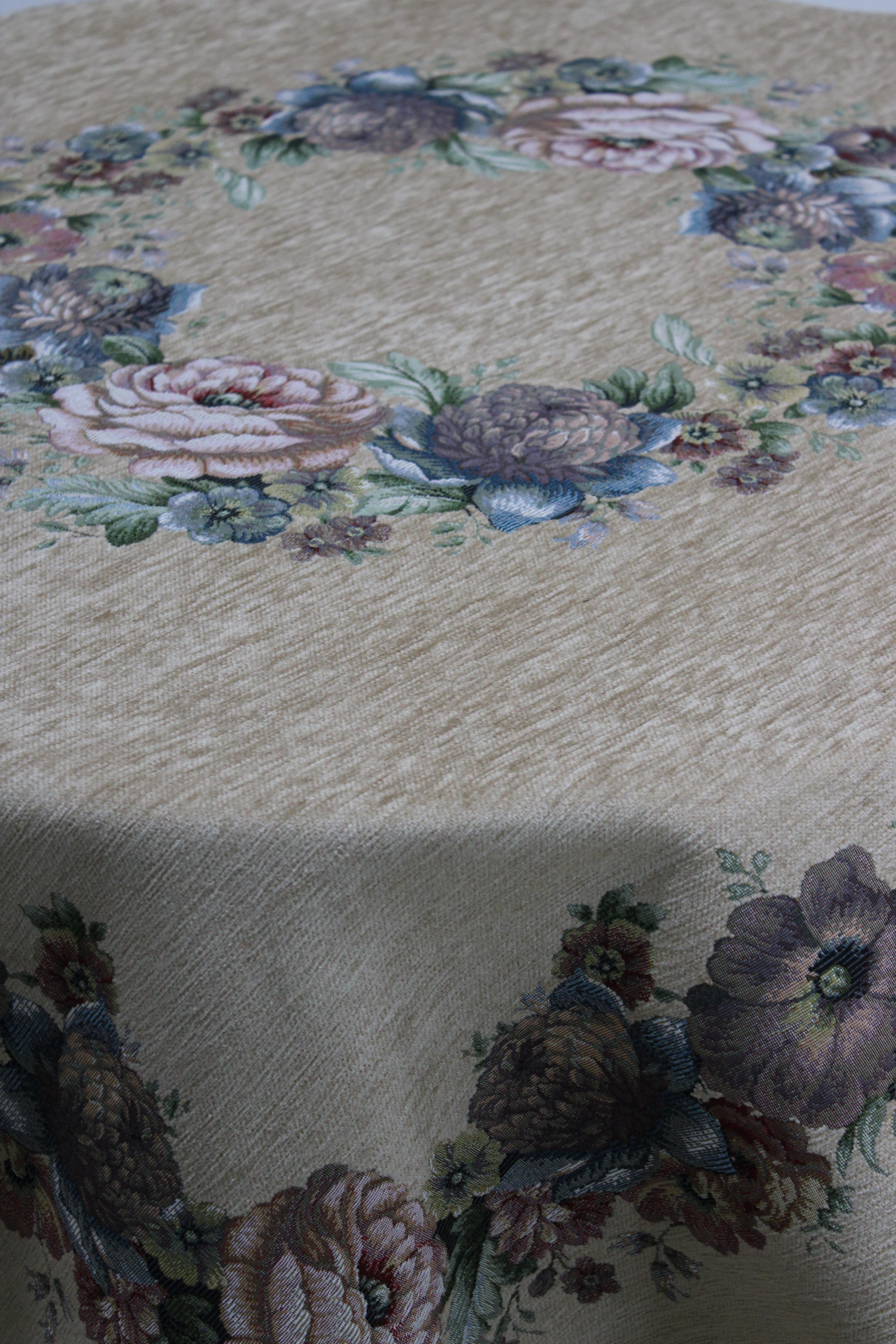 BELIEVE KINAY MASA ÖRTÜSÜ JAKARLI DOKUMA GOBLEN DEKORATİF 140*140 S.KAHVE ŞÖNİ